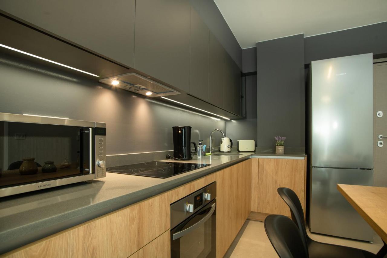 Celine Luxury Apartments & Suites アイオス・ニコラオス エクステリア 写真