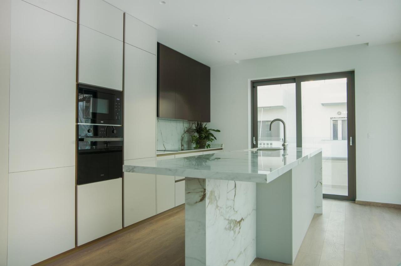 Celine Luxury Apartments & Suites アイオス・ニコラオス エクステリア 写真