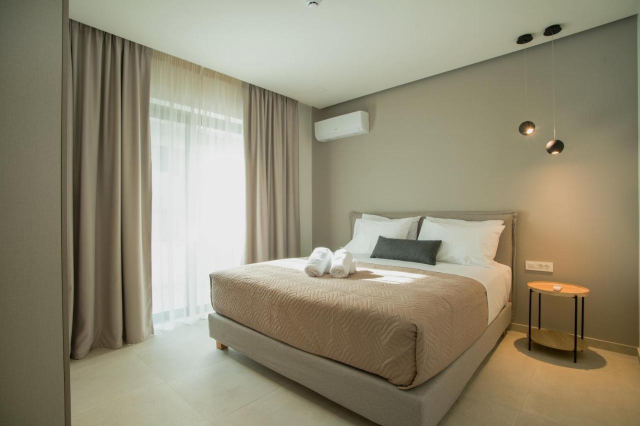 Celine Luxury Apartments & Suites アイオス・ニコラオス エクステリア 写真
