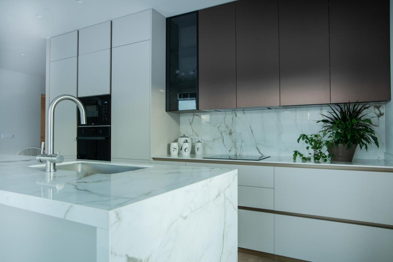 Celine Luxury Apartments & Suites アイオス・ニコラオス エクステリア 写真