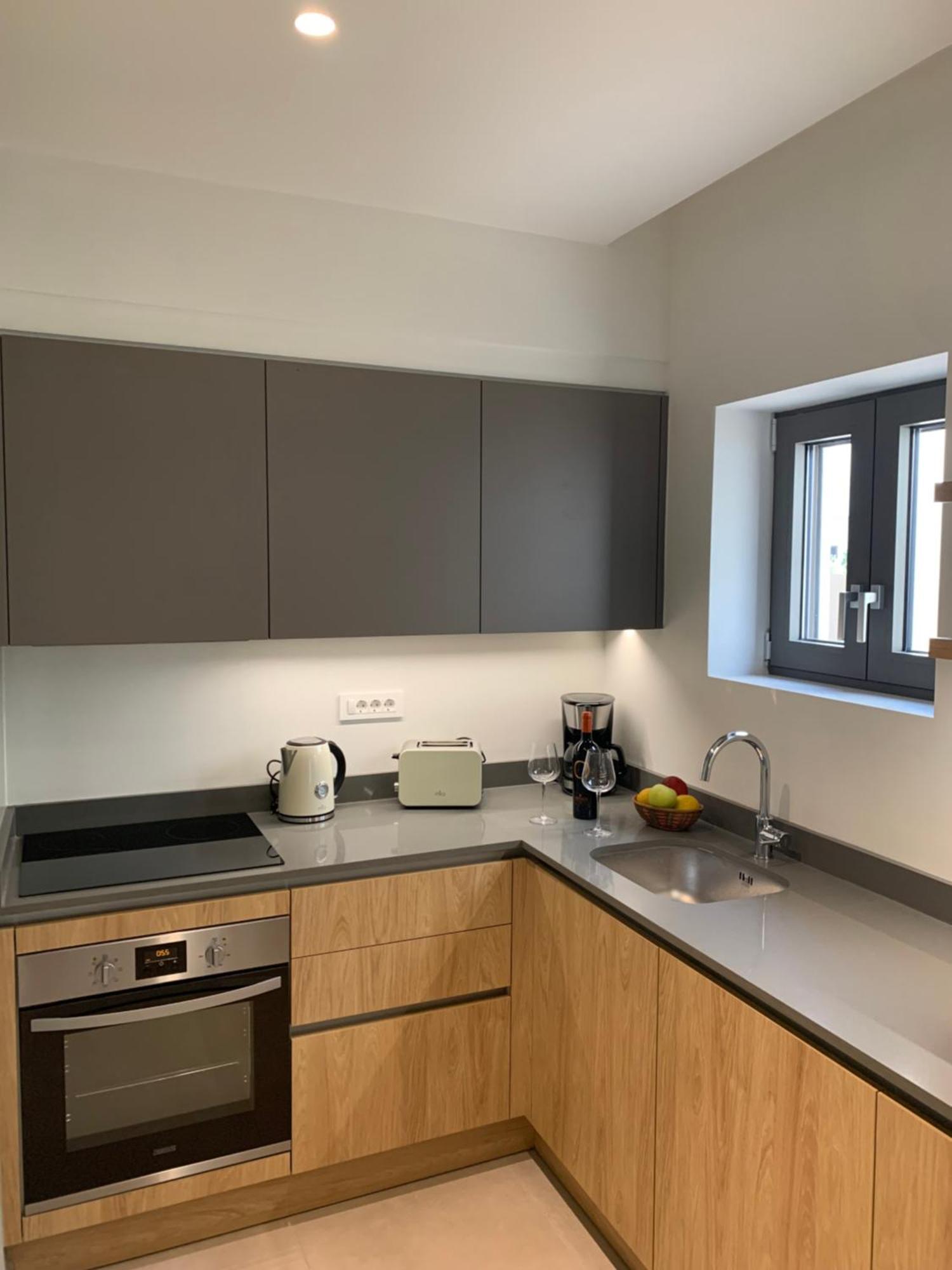 Celine Luxury Apartments & Suites アイオス・ニコラオス エクステリア 写真